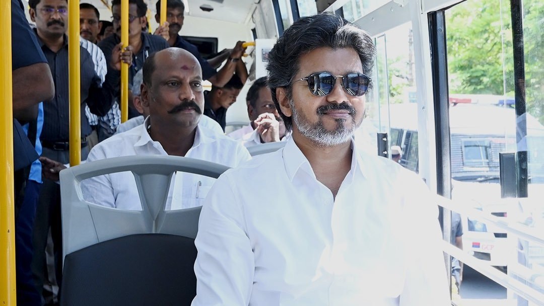Beware, Music Enthusiasts! Chief Minister Vijay Government Introduces New Rule for Comfortable Bus Travel